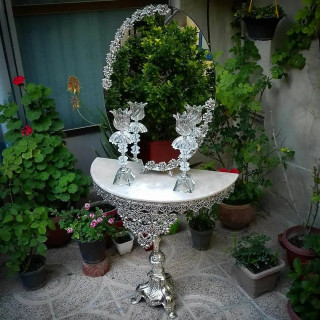 اینه و شمعدان عروس ، ایینه مدل گل برگی روکش نقره
