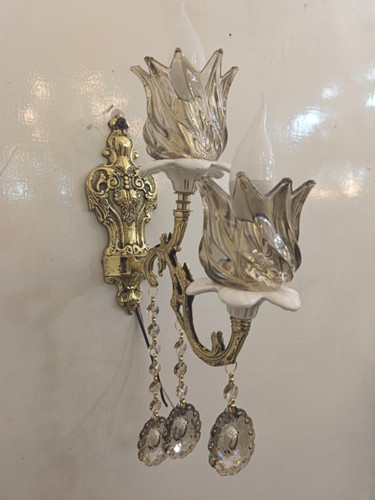 لوستر دیوار کوب دو گل برنجی برنزی دو گل مناسب آشپزخانه تک شعله واژگون با لاله کریستالی بزرگ ، مناسب آشپزخانه و اتاق خواب و راهرو